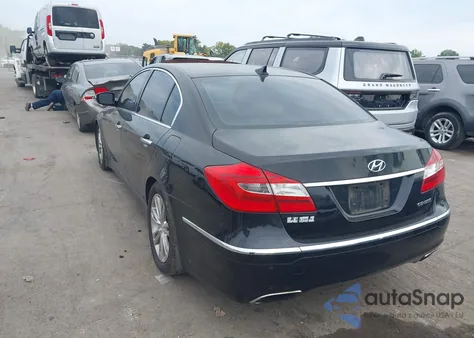 2013 Hyundai Genesis 3.8 из США, поврежденный, VIN KMHGC4DD0DU253579